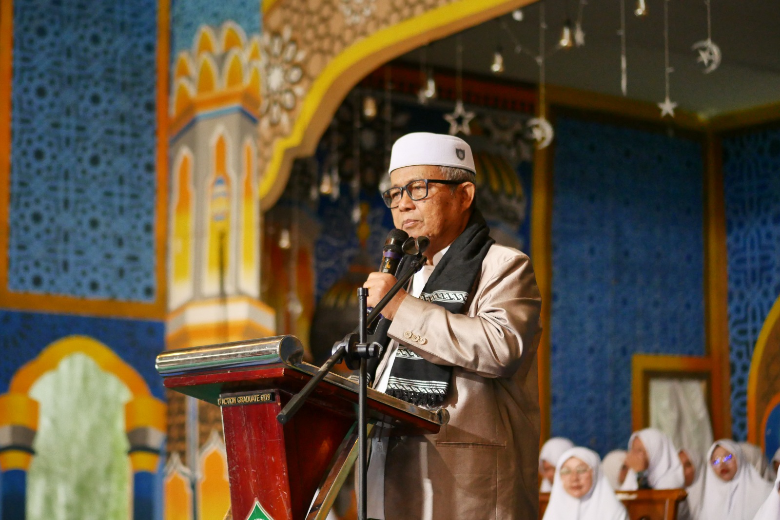 Menjadi Santri Bermartabat, Berkualitas, dan Mandiri: Refleksi Pesan K.H. Hasan Basuni di Hari Santri Nasional 2025