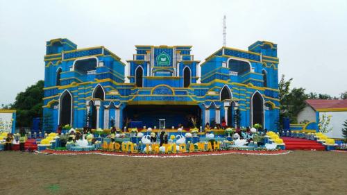 Panggung kreasi Santri